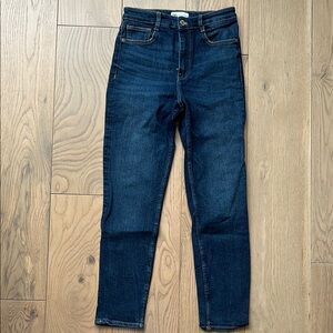 Zara Classic Blue Women's Jeans